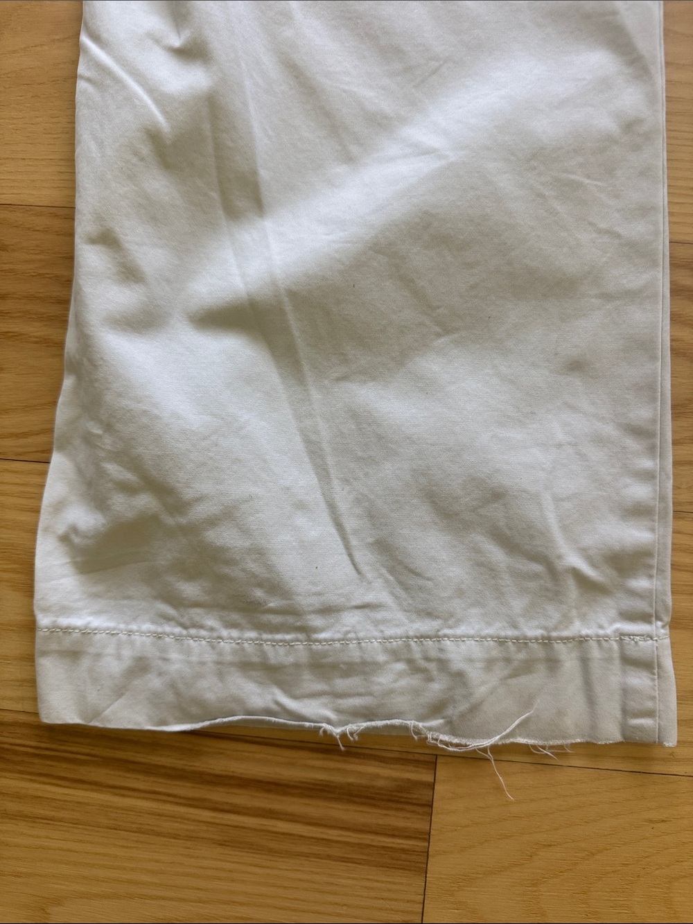 Old Navy Size 4 Khaki Cargo Flare Pants 100% Cotton Wide Leg Y2K Utility - Picture 6 of 14